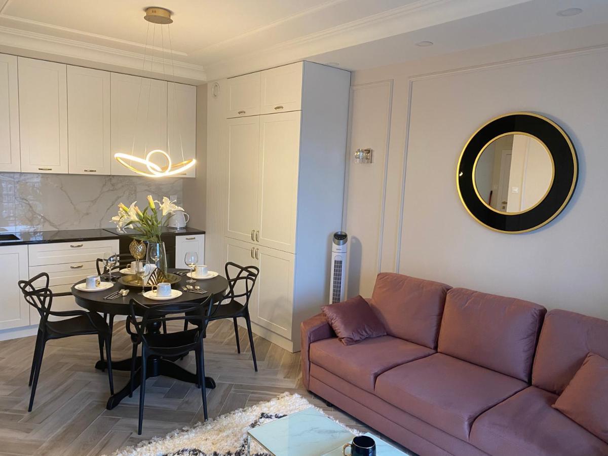 Apartament Gdańsk przy sercu starówki całkowicie nowy 2021, beautiful apartment in the old town bulit 2021 Exterior foto